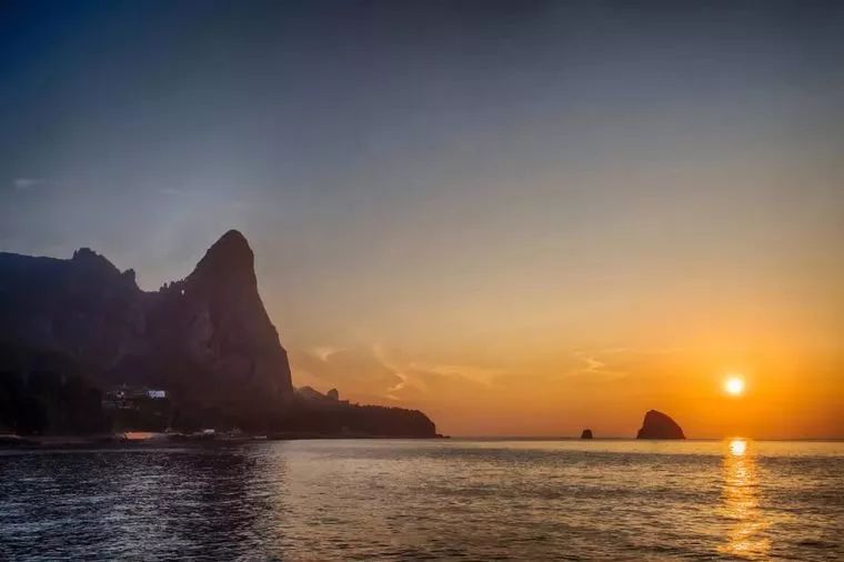 全球顶级野奢酒店,一生必住民宿100元