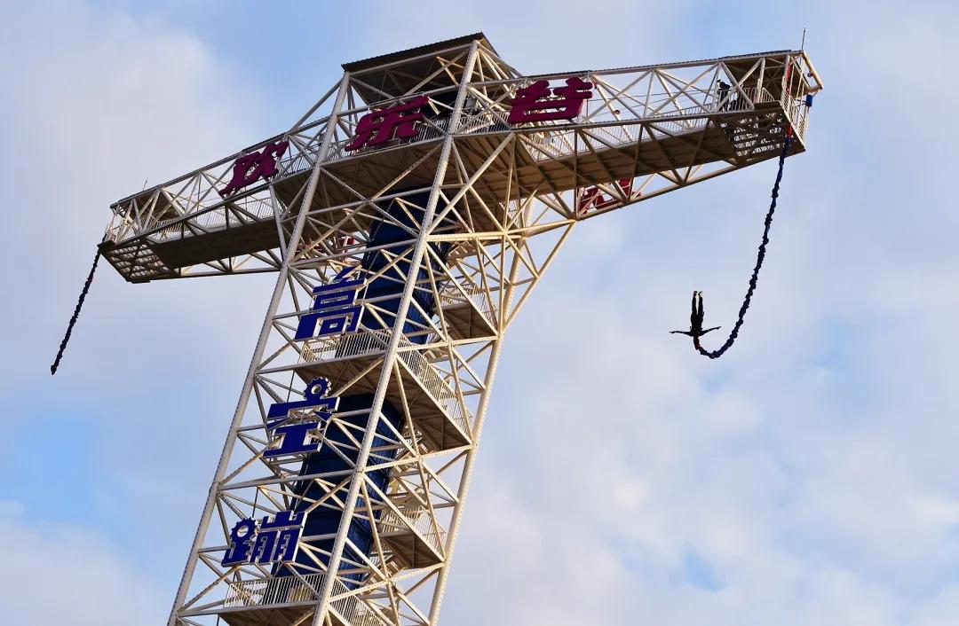 恐龙园欢乐谷方特,欢乐谷方特还有什么游乐园