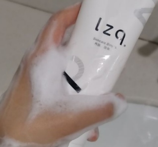 青春期祛痘去黑头洗面奶测评,洗出黑头洗面奶实测