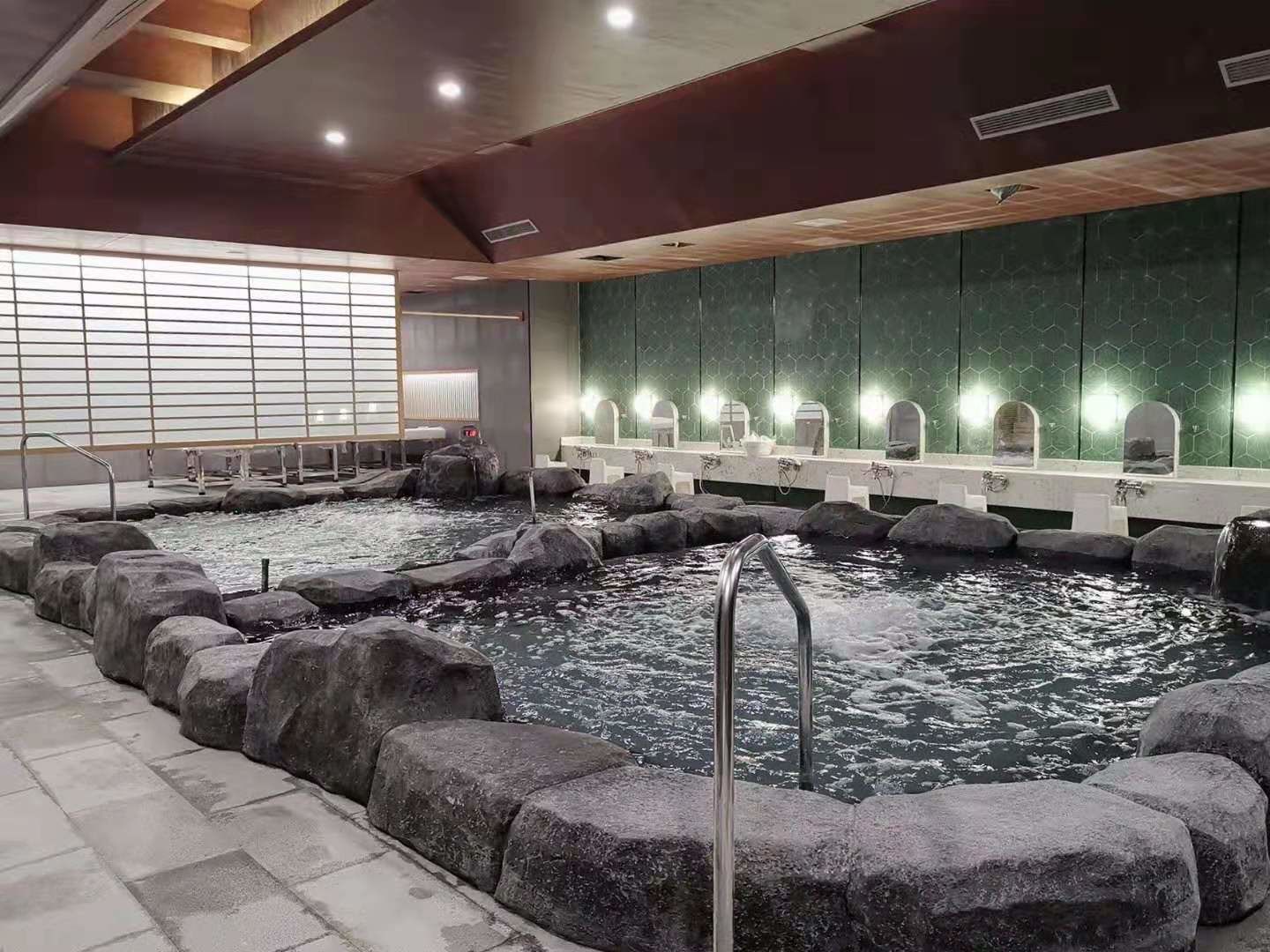 朝阳区汤泉良子,汤泉良子温泉在哪里