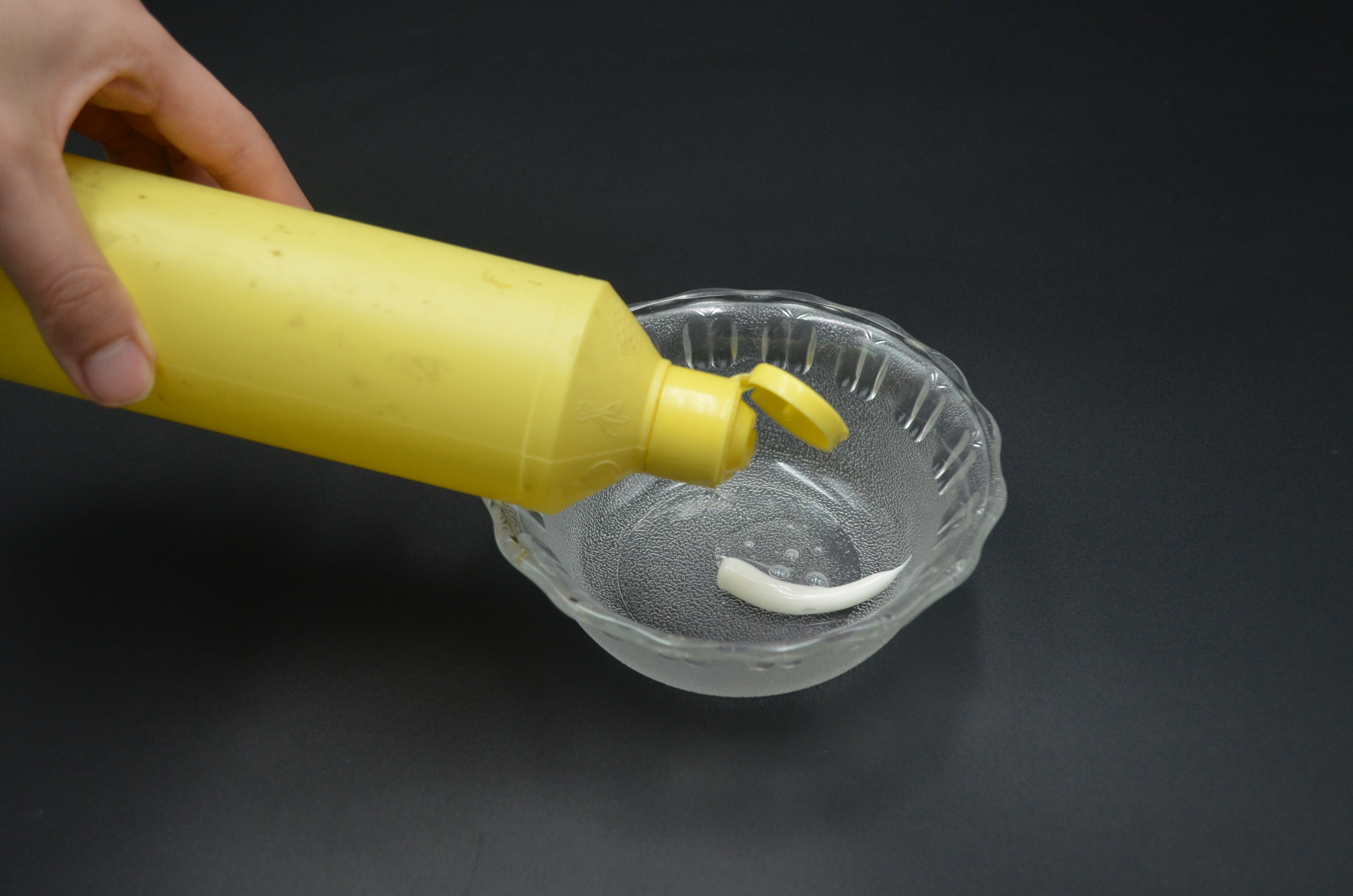 羽绒服的袖口领口特别脏怎么清洗,羽绒服领口脏怎么局部清洗