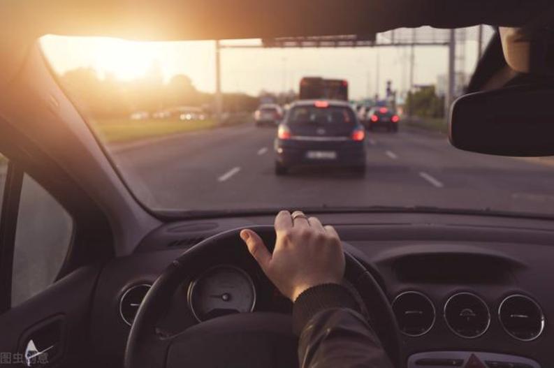 清算！刚刚交通部门叫停网约车天价补贴，下令停止平台所有业务