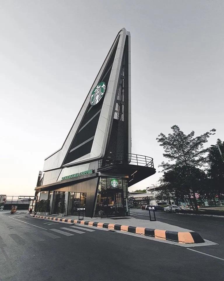 墙裂推荐！即使不喝咖啡也要打卡的巨有范儿泰国星巴克