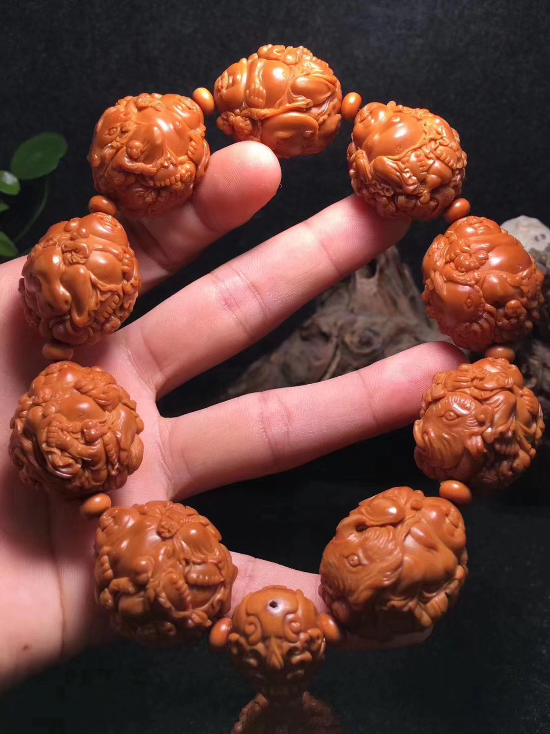 百匠诀核雕开裂,橄榄核小核雕有裂纹怎么办