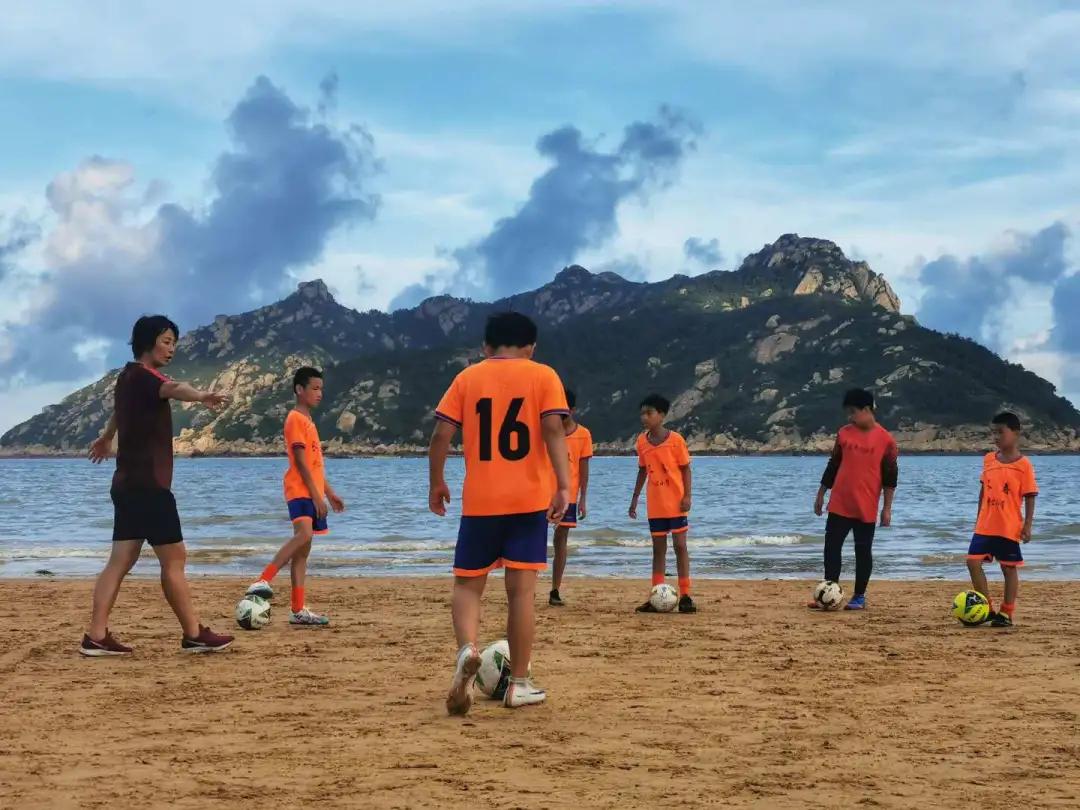 张一山篮球比赛,张一山拳击比赛