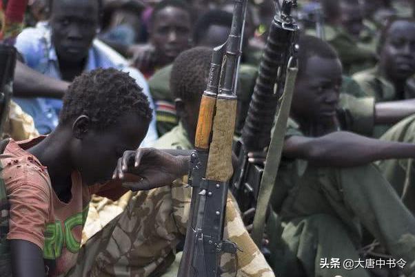 成天要打仗的人来看看！这些孩子，从不过六一！