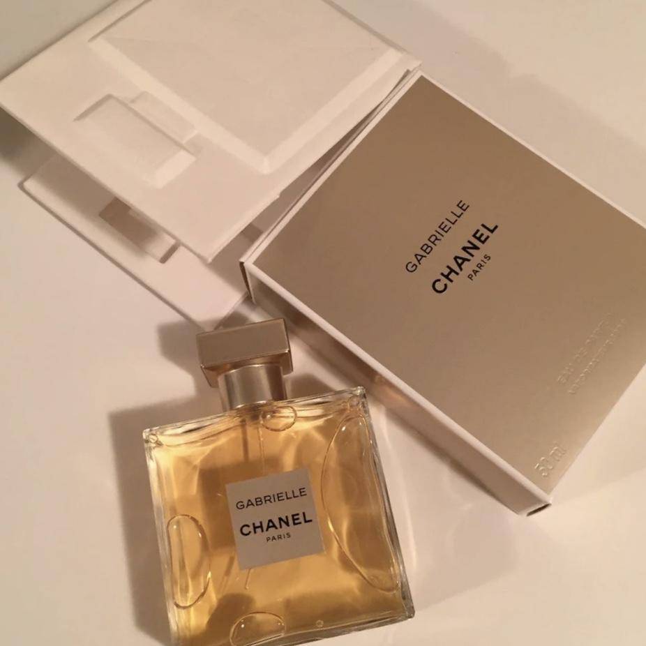 属于春天的6瓶大牌香水，外观华丽调香高级，让你闻起来就很贵