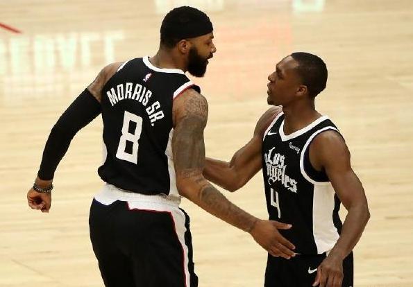 36+7+8！乔治不装了，三巨头75分难救主，卢指导公开表态