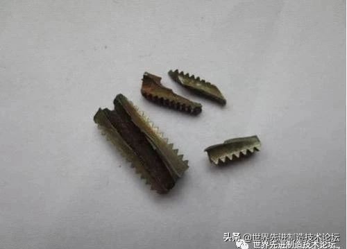 丝锥钻头断在孔里怎么弄出来,丝锥一体钻头断了怎么取