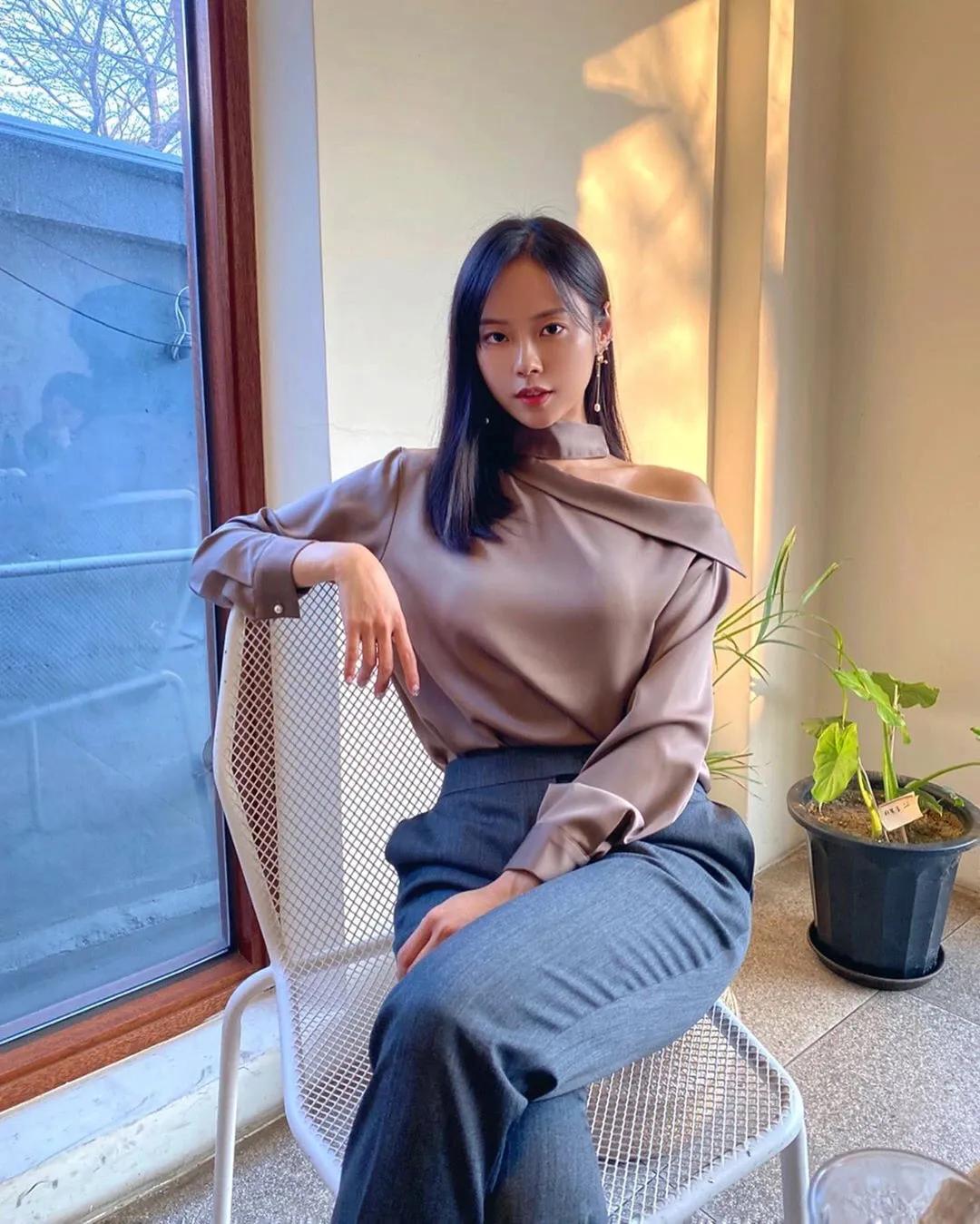 韩国中年阿姨健美,40岁的阿姨秀身材