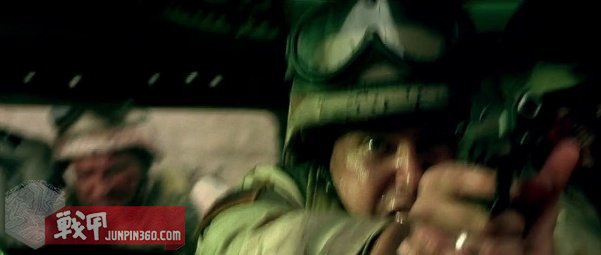 美国黑鹰战机坠落视频,解密经典黑鹰坠落