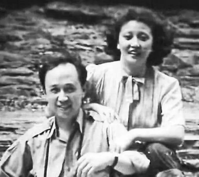 她是金庸表姐，徐志摩表妹，和一代男神的爱情堪称范本