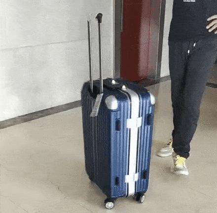 推荐一款旅游用的超级好用行李箱,又轻又抗摔的行李箱推荐