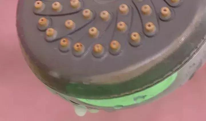 不用清理水垢的花洒,如何打开花洒去除花洒水垢
