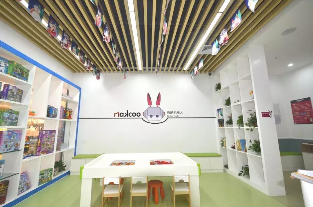 玩乐高、学编程、做实验，东莞值得考虑的创客机构都在这里