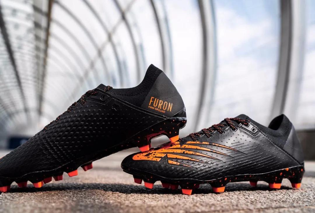 足球世界最新更新,足球最新球鞋