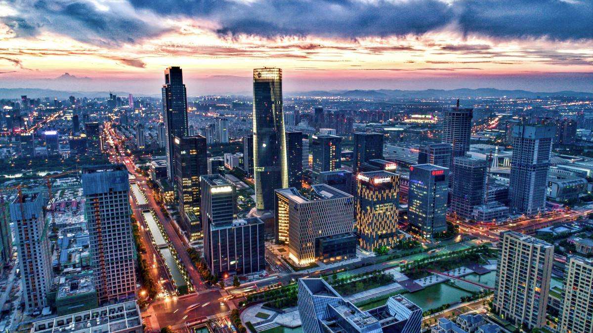 哪些城市还在发展中比较落后,中国高等教育实力城市