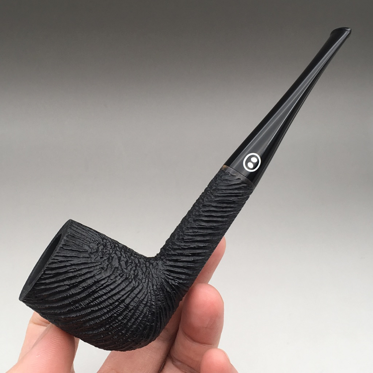 什么样的草适合什么样的烟斗 (调味草适合哪种烟斗斗型)