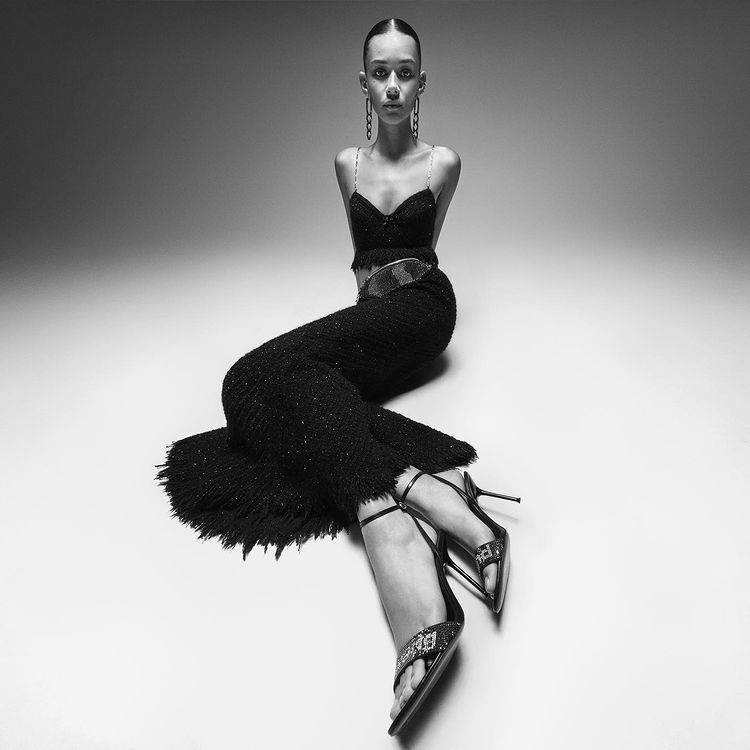 亚历山大王闪钻高跟鞋多少钱,亚历山大王高跟鞋新款白色