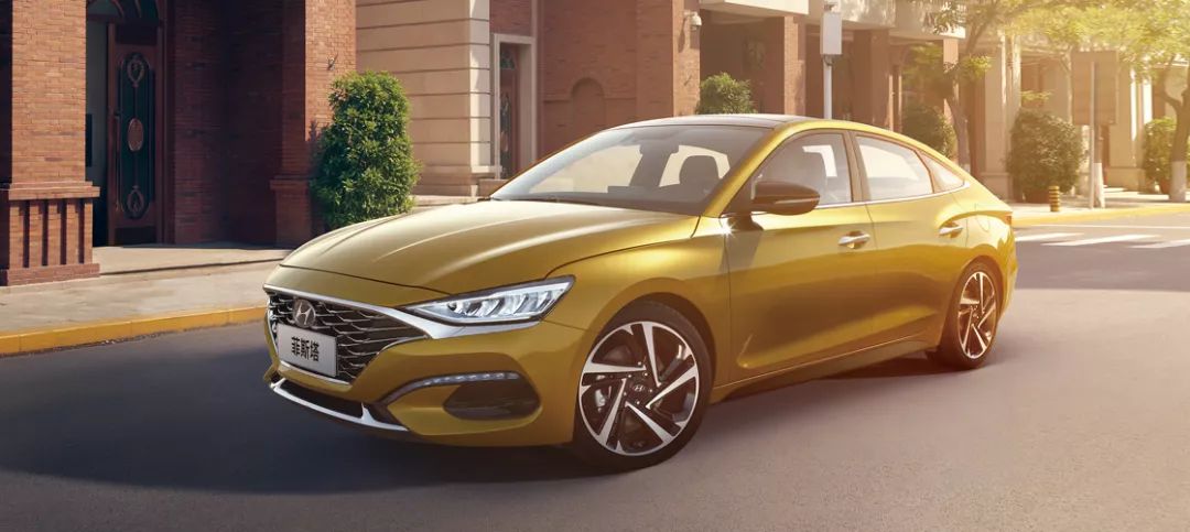 颜值高的轿车15万左右家用车,三款20万轿车推荐运动舒适两不误