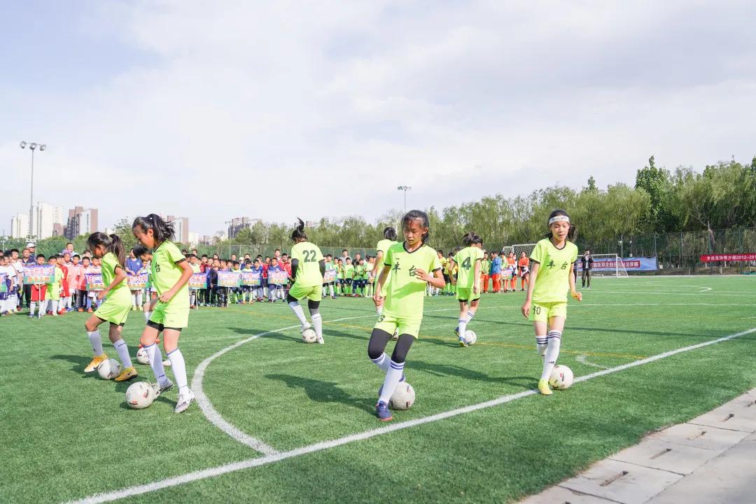 一球成名2开幕,一球成名活动