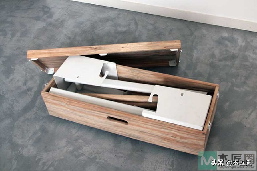 AraraNomade便携式衣架,简单的收起来,提上就走