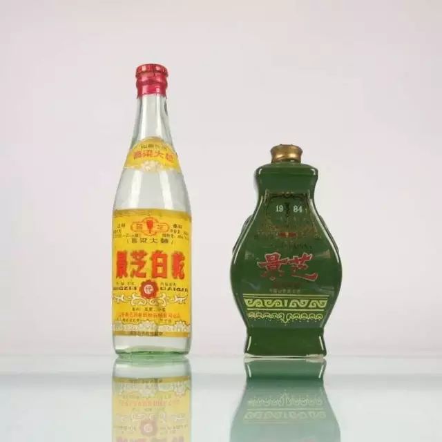 景芝白干49度黄皮测评,景芝白干大黄皮