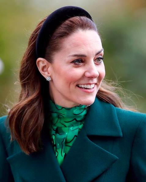 梅根闪亮登场,梅根退出王室后首秀