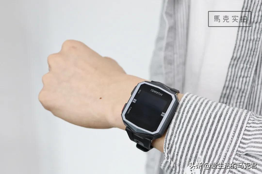 小天才电话手表能打电话不能定位,小天才手表没有电了还可以定位吗