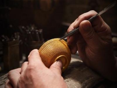最珍贵的黄金手工,老工匠加工黄金