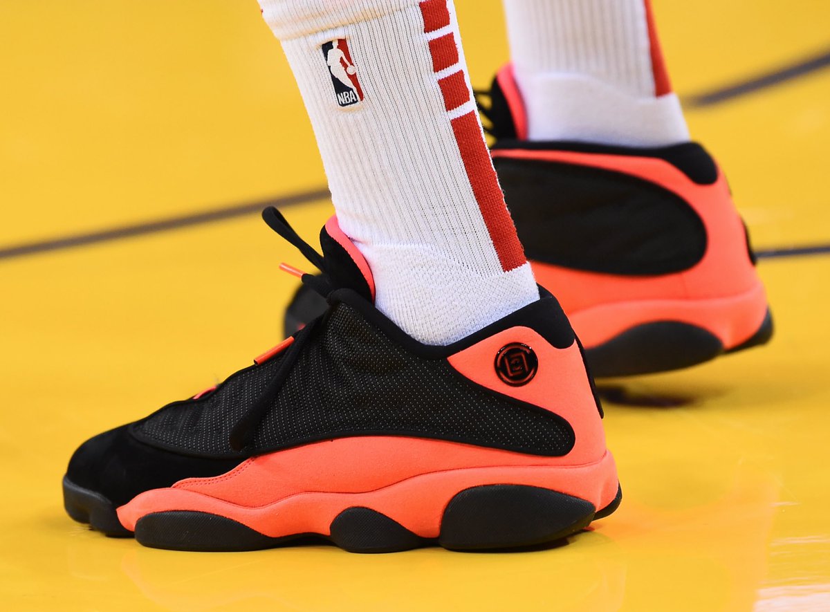 库里上脚curry1糖果球鞋,常规赛球鞋