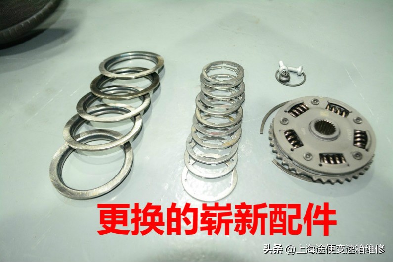 图文详解迈腾变速箱维修经历,大众迈腾变速箱离合器传感器故障