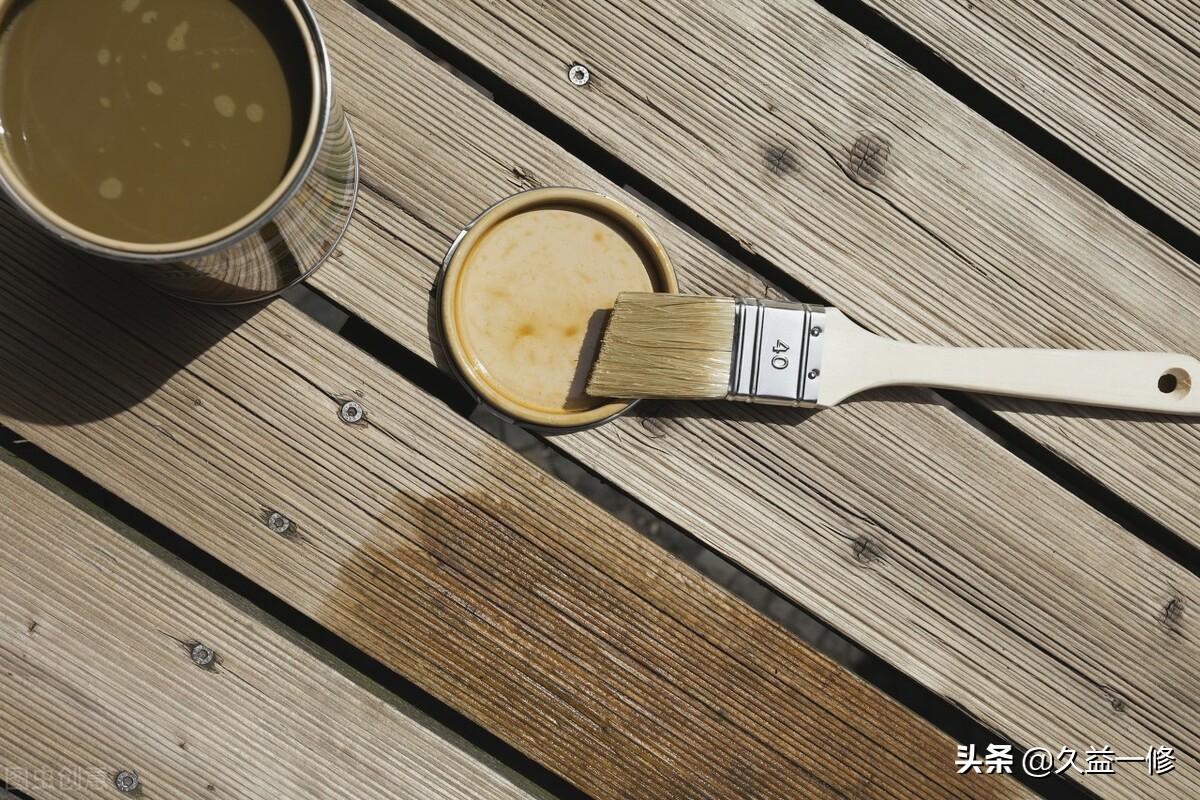 如何用漆面修补笔修复漆面,地板漆面划伤怎么修补