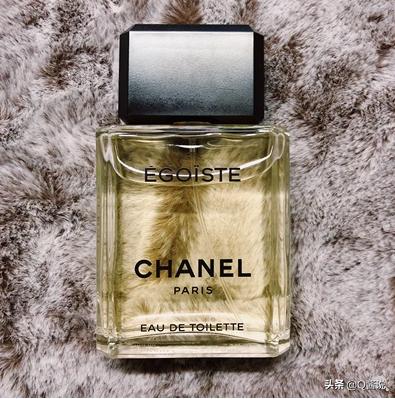 清新木质香调的香水有哪些,适合女生的木质大牌香水推荐