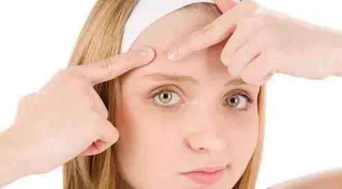 毛孔粗大改善方法控油遮瑕,毛孔粗大怎么去控油