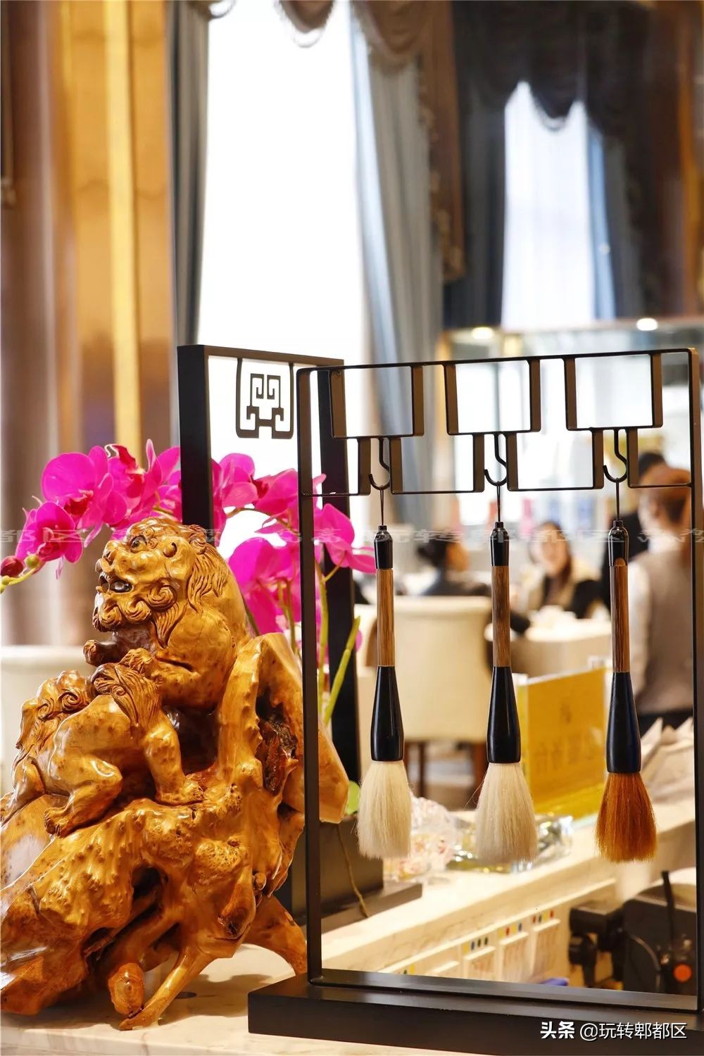 北有全聚德，南有兰烤鸭！云南小刀鸭入驻大蓉和，惹火郫都吃货圈