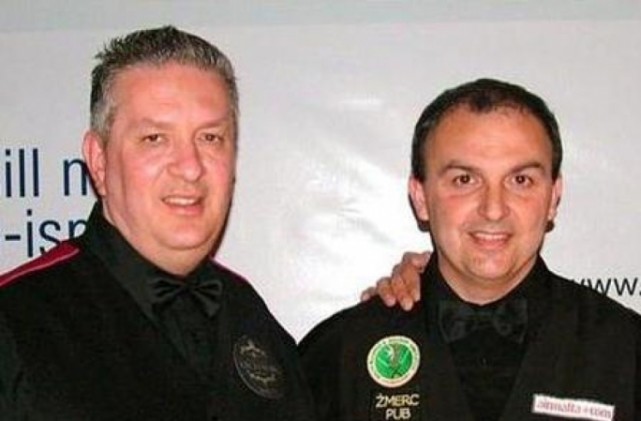 阿历克斯掰手腕,阿历克斯阿德托昆博