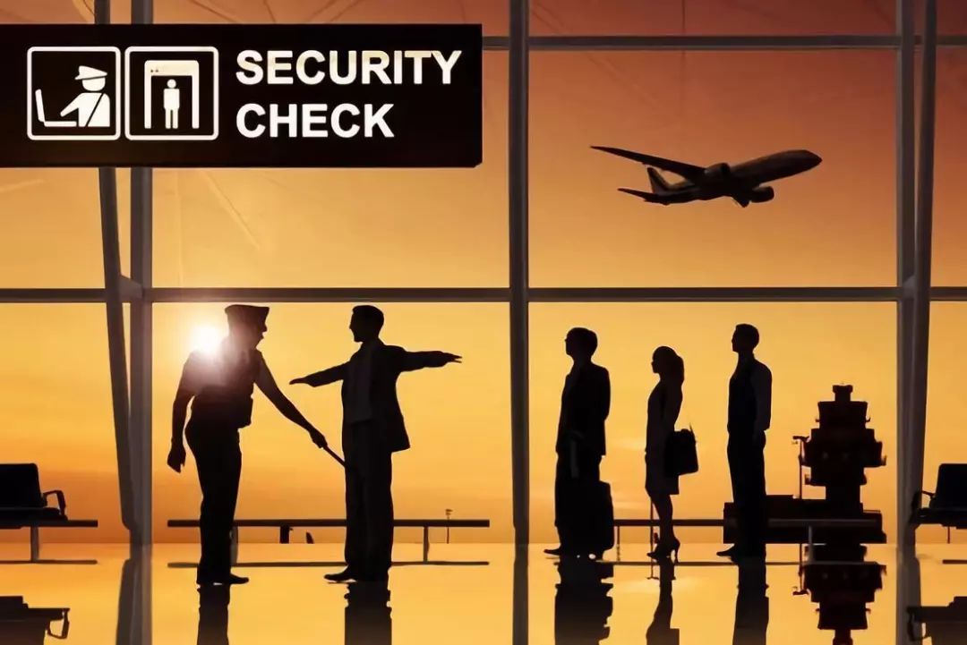 进机场安检要注意什么问题,安检流程及注意事项