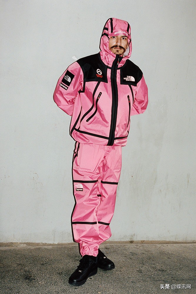 supreme联名thenorthface,supreme联名northface