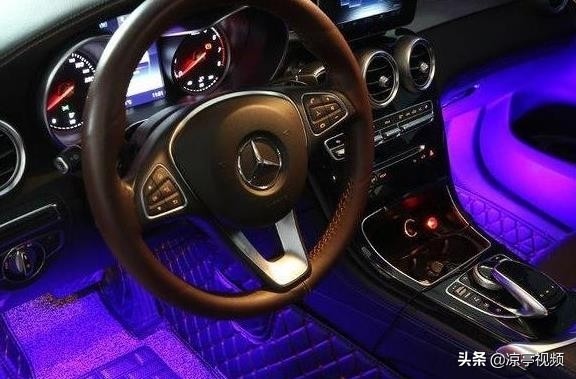 汽车上这些插口你知道怎么用吗,汽车上好多插口都是干啥用的