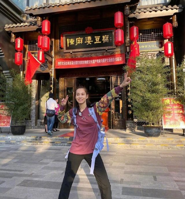 权志龙前女友水原希子整容了吗,权志龙水原希子情侣装