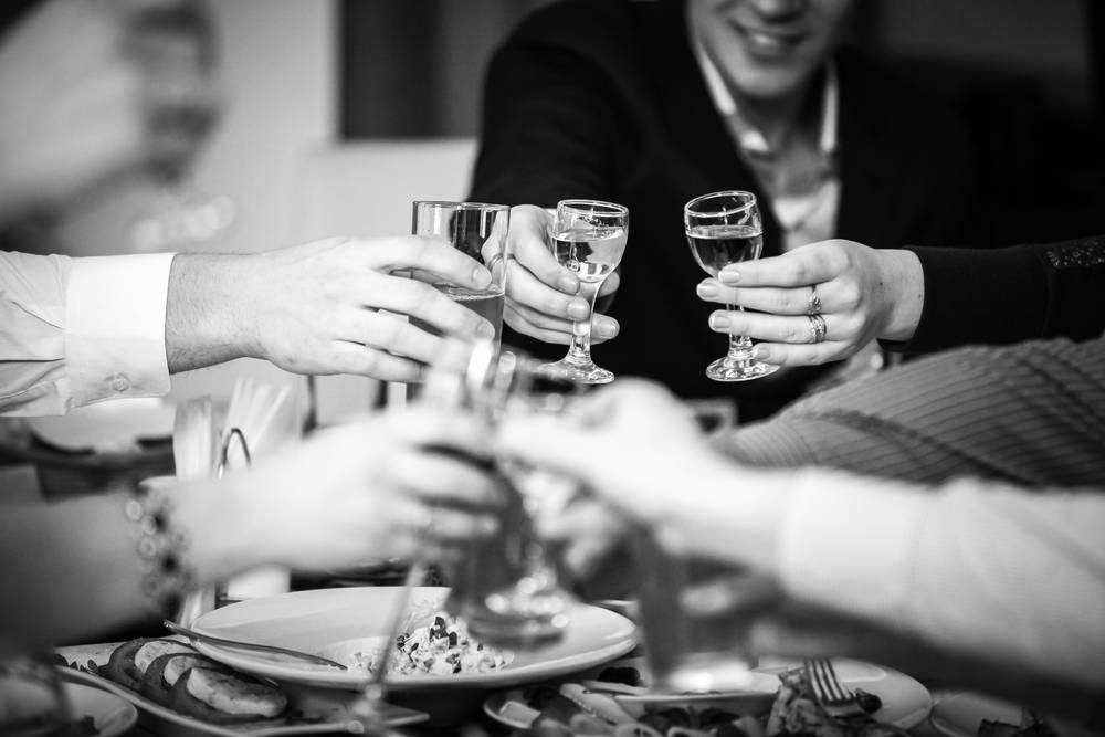 酒后头晕不舒服怎么办,酒后头痛感觉呼吸不畅怎么回事