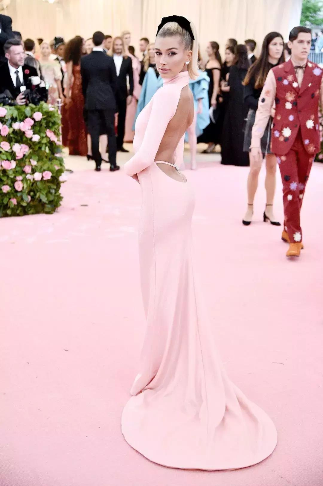 MetGala｜他们都在骗你，今年时尚奥斯卡的主题，是中国古代神话