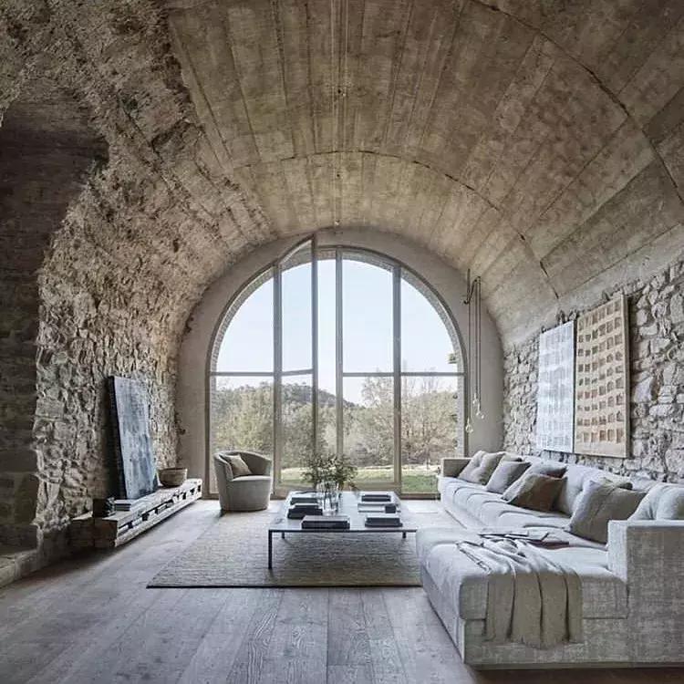 觉得地板土气,木地板感觉不好看