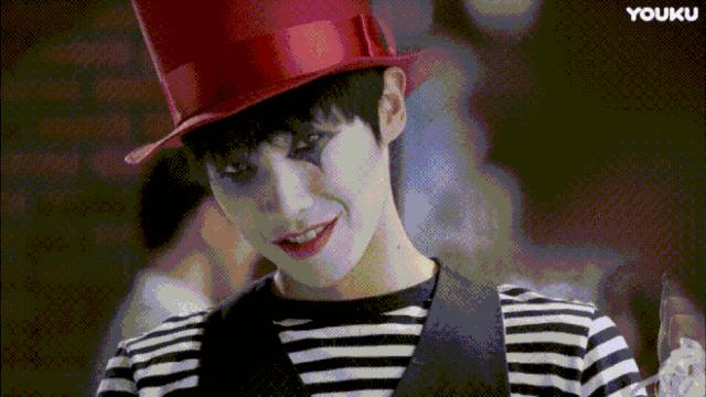 公司涉嫌诈骗员工业绩2万怎么判,月薪2万高管被骗