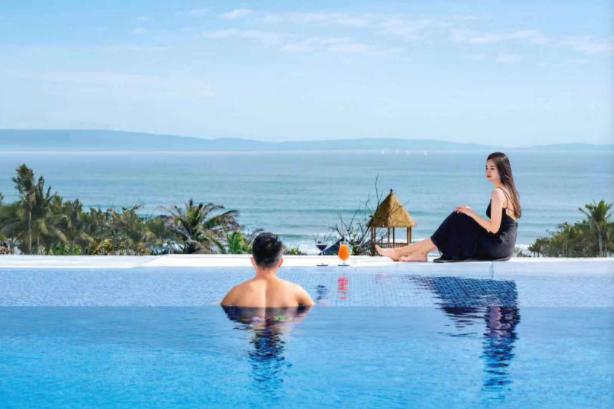 惠州海边无边泳池,惠州无边泳池温泉度假