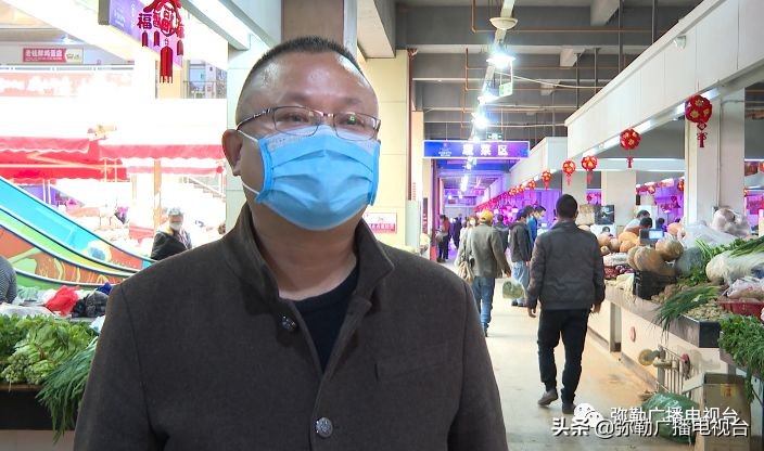 赞！弥勒这几家公司：减免摊位费，免费送餐、送菜，送消毒水...