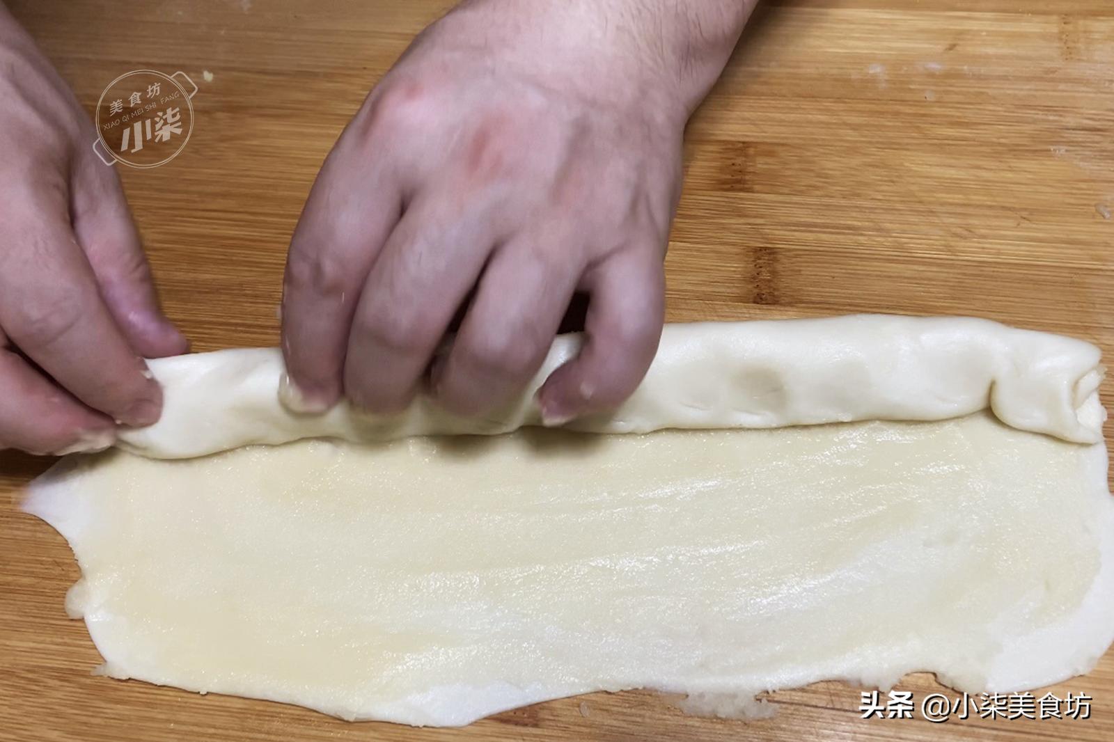 用绿豆做小饼家常配菜的做法,外皮酥软香甜绿豆小饼