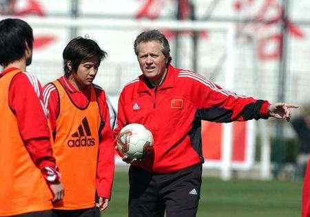 国足历任主帅,中国历任足球主帅比赛记录