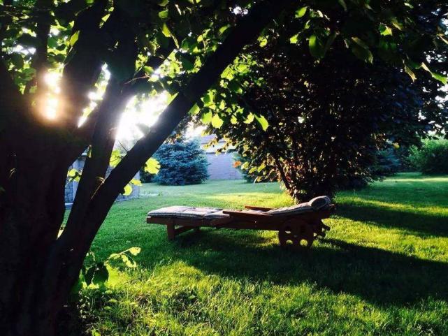 夏天热的睡不着觉怎么办,夏季防暑降温10妙招早知道早受益